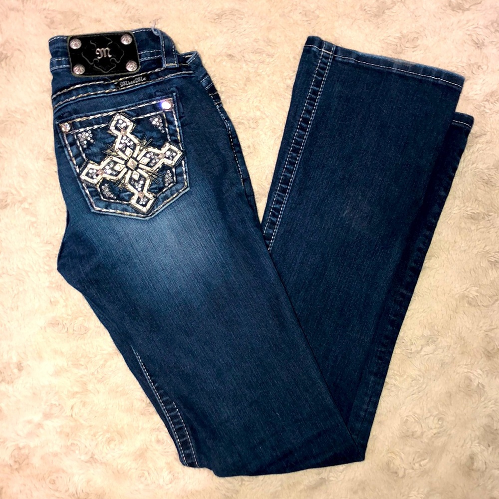 Miss me jeans like new.